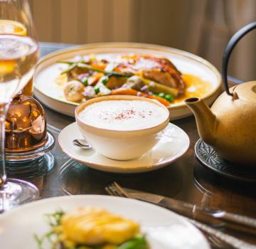 LE BRUNCH DU BAYADÈRE